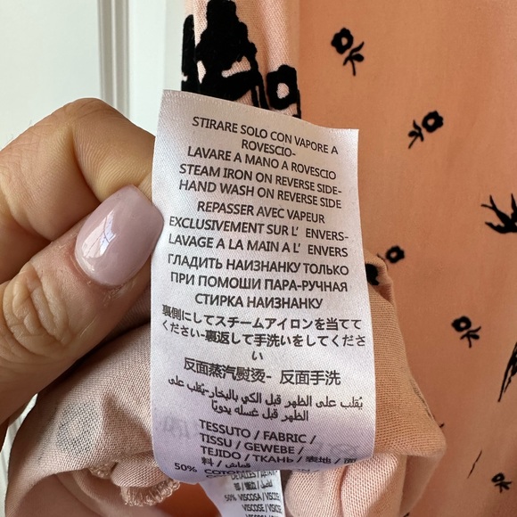 MCQ ALEXANDER MCQUEEN FLORAL AND SWALLOW PRINT DRESS IN ROSA (SIZE M) - Picture 8 of 12